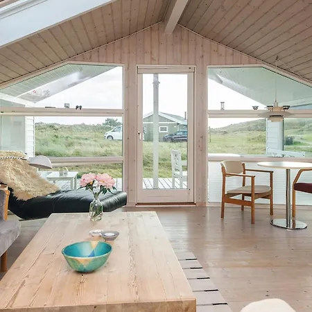 7 Person In Fano-by Traum Fanø